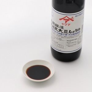 天然醸造九州丸大豆しょうゆ（こいくち）1.8L